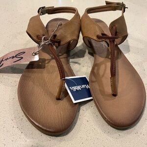 Seven7 Brown T-Strap Sandals with Ankle Buckle
